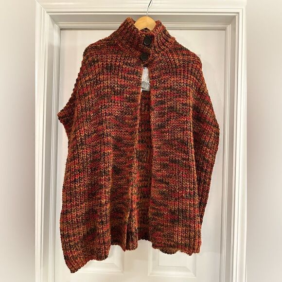 Elsamanda chunky knit poncho cape sweater Italy NWT - Picture 2 of 8